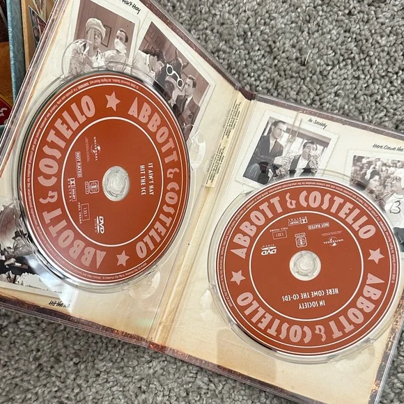 Abbott & Costello Complete Universal Pictures Collection Box - Picture 7 of 11
